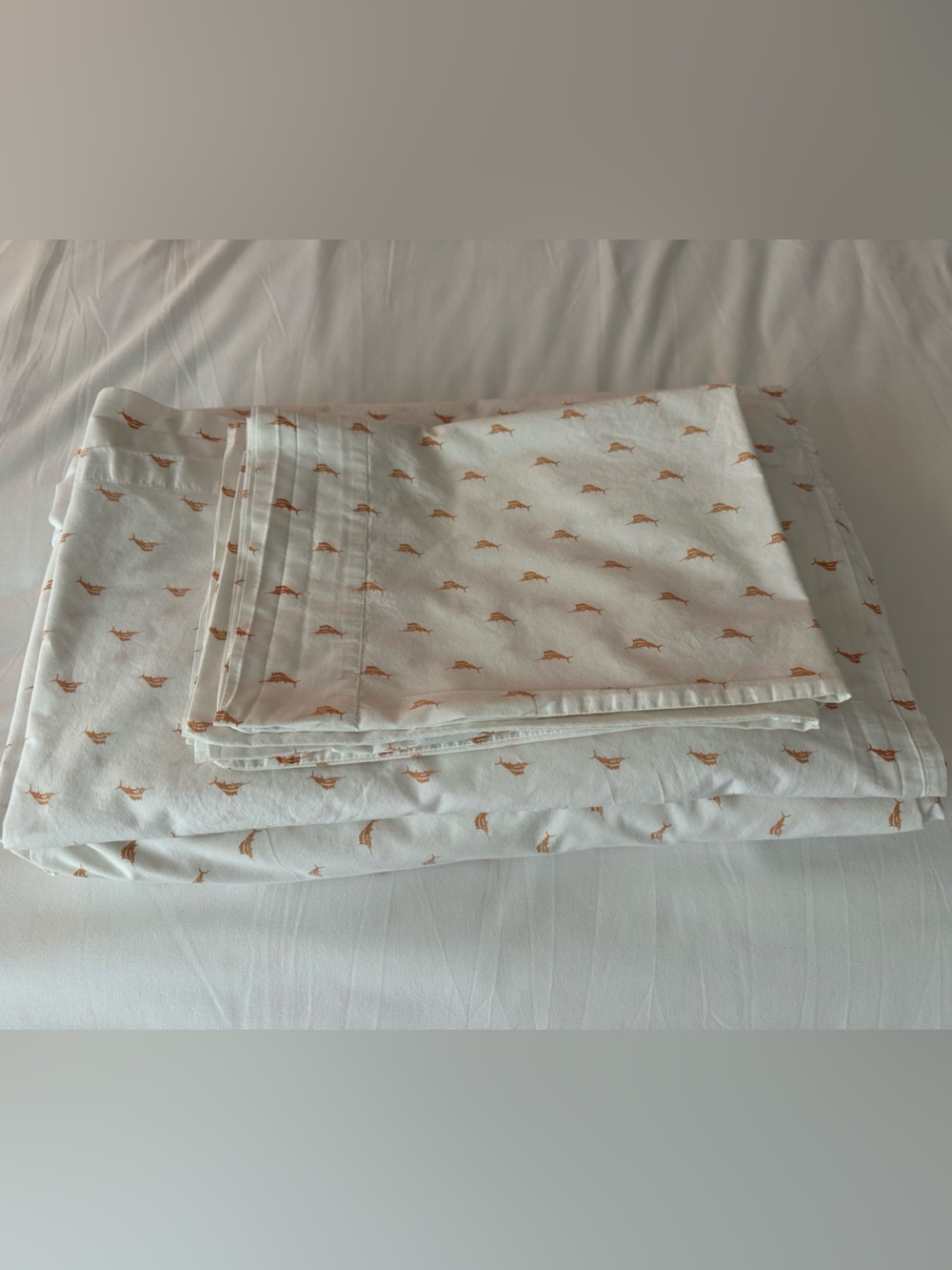 Tommy Bahama Cotton Sheet Set with Rust Bird Print - White